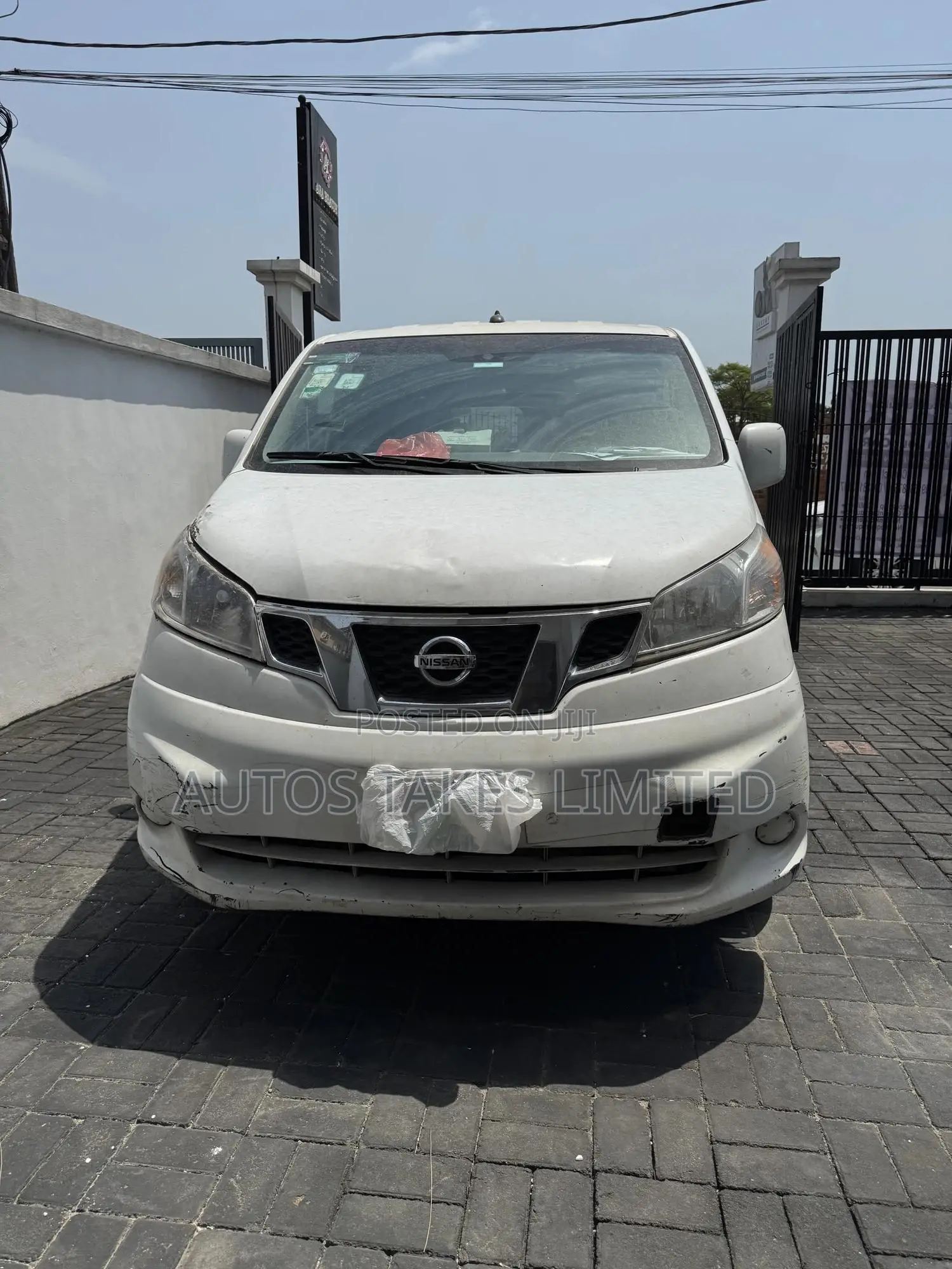 Nissan NV200 2015 White