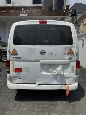 Nissan NV200 2015 White