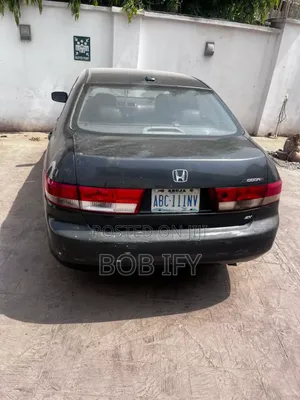 Honda Accord Automatic 2005 Gray