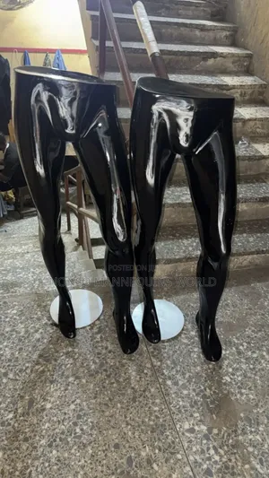 Half Fibre Waist Male Black Mannequin
