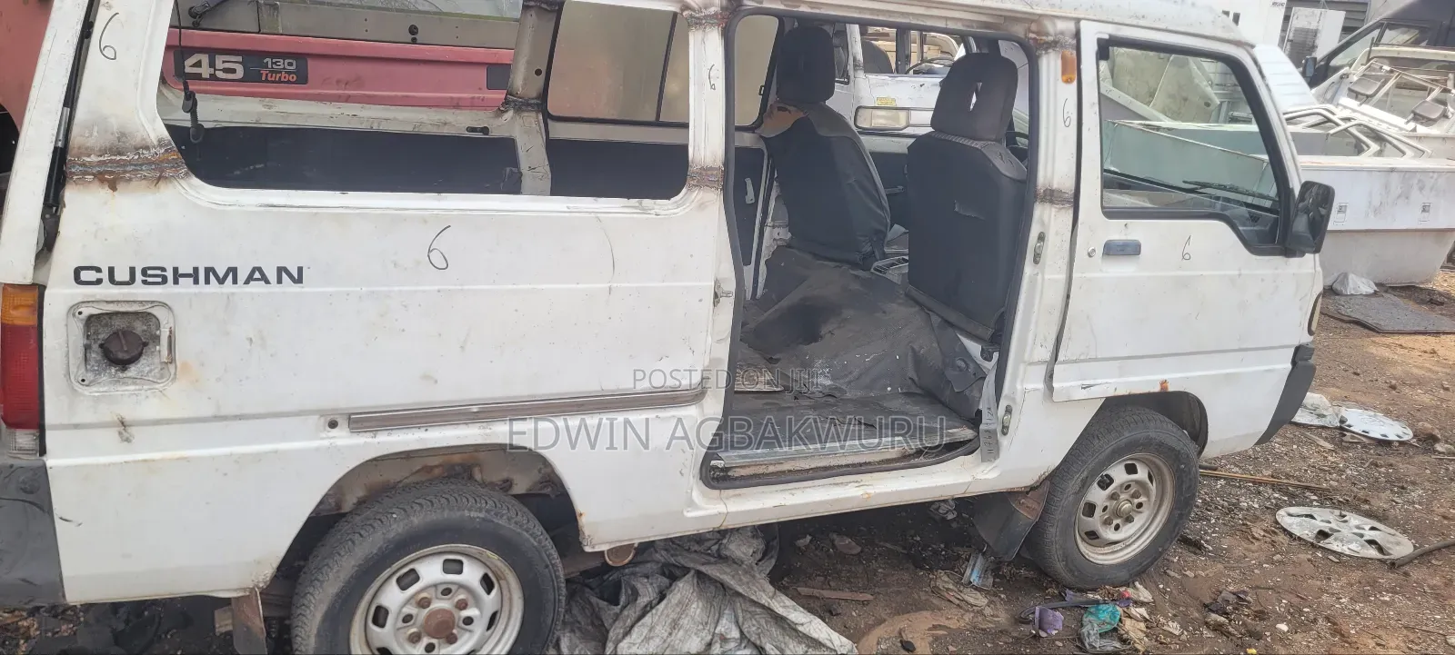 Mitsubishi Delica 2002 White
