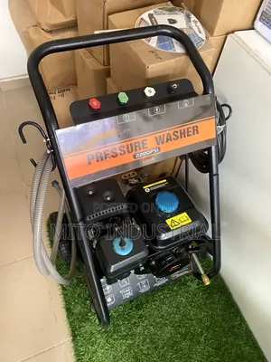 Lutian Gasoline-Powered High-Pressure Washer.