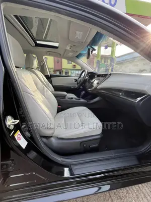 Toyota Avalon XLE FWDSedan (3.6L 6cyl 6A) 2016 Burgundy