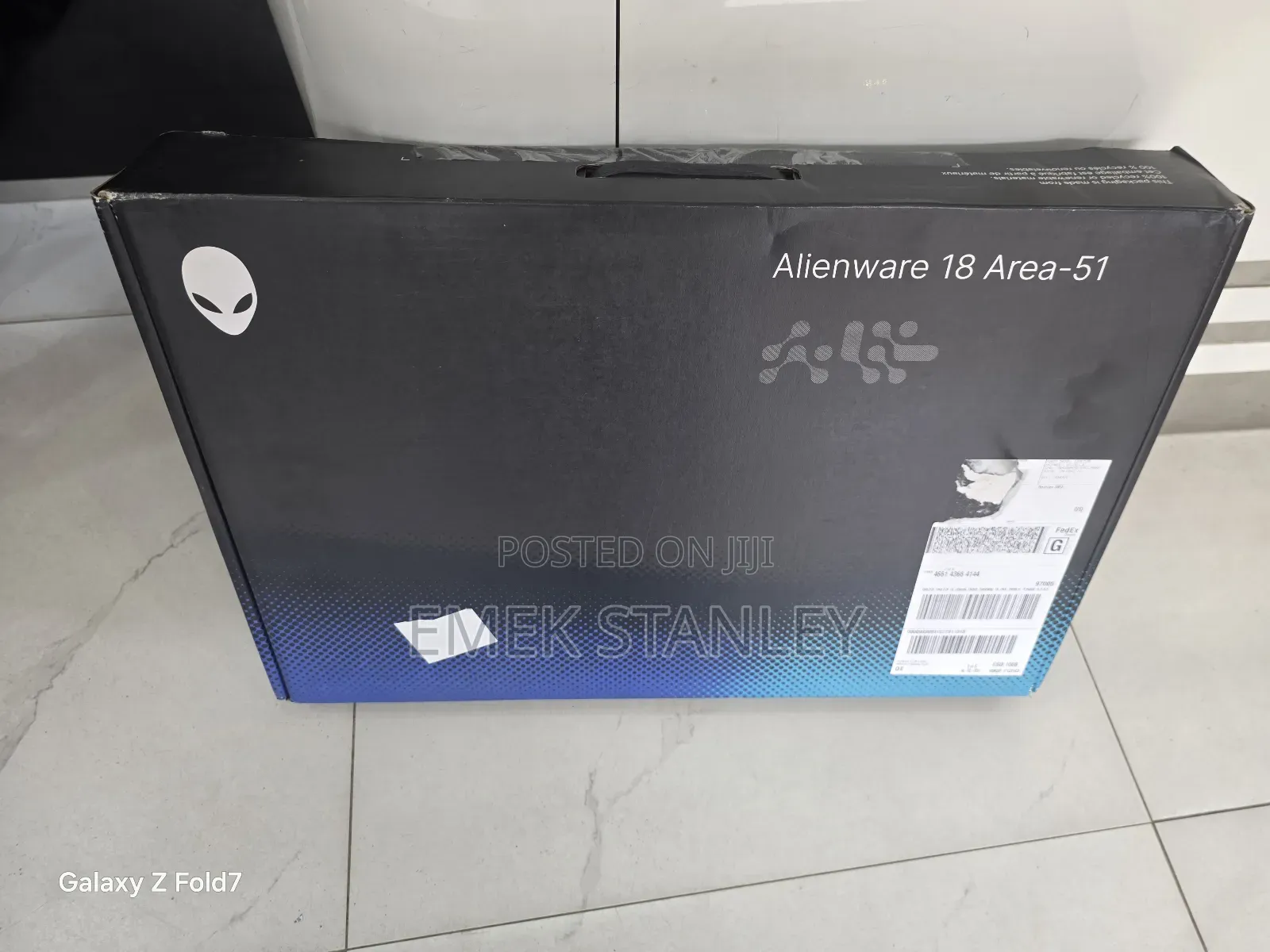 New Laptop Alienware Area-51m 32GB Intel Core Ultra 9 SSD 1T