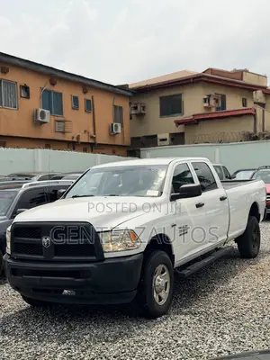 Dodge RAM 1500 5.7 Petrol AWD 2017 White