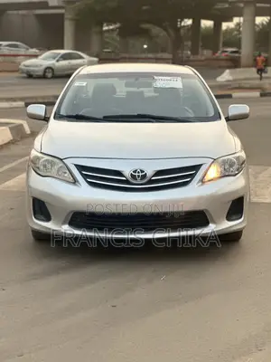 Toyota Corolla 2013 Silver
