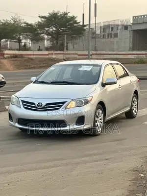 Toyota Corolla 2013 Silver