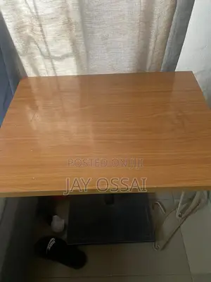 Room Size Laptop Table