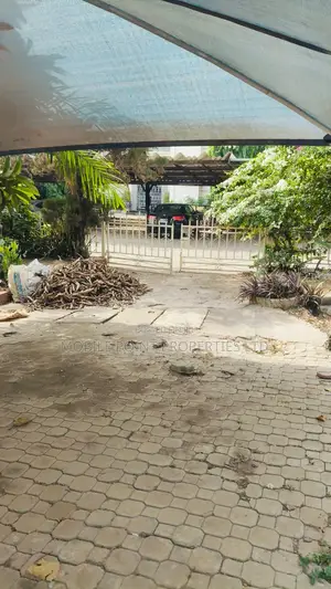5bdrm Duplex in Apo Resettlement for rent