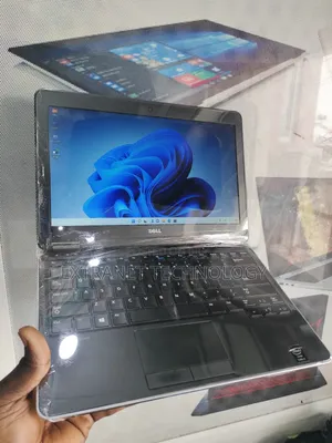 Laptop Dell Latitude E7240 8GB Intel Core i7 SSD 256GB