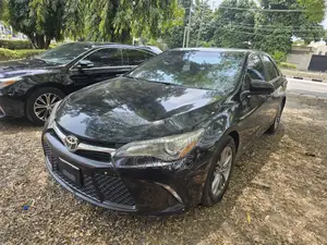Toyota Camry 2017 Black