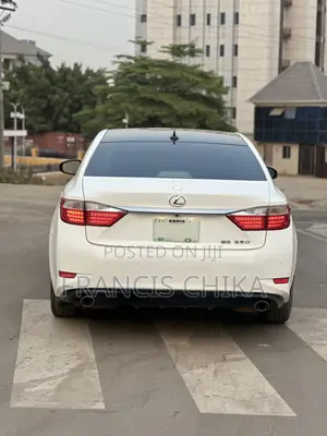 Lexus ES 2014 White