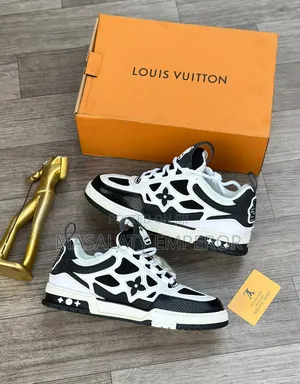 Men's Canvas