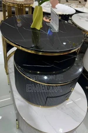 Luxury and Comfortable 2 in 1 Marvel Centre Table