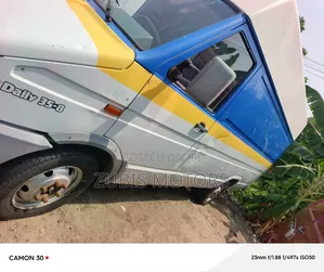 Iveco Daily 2000 Blue