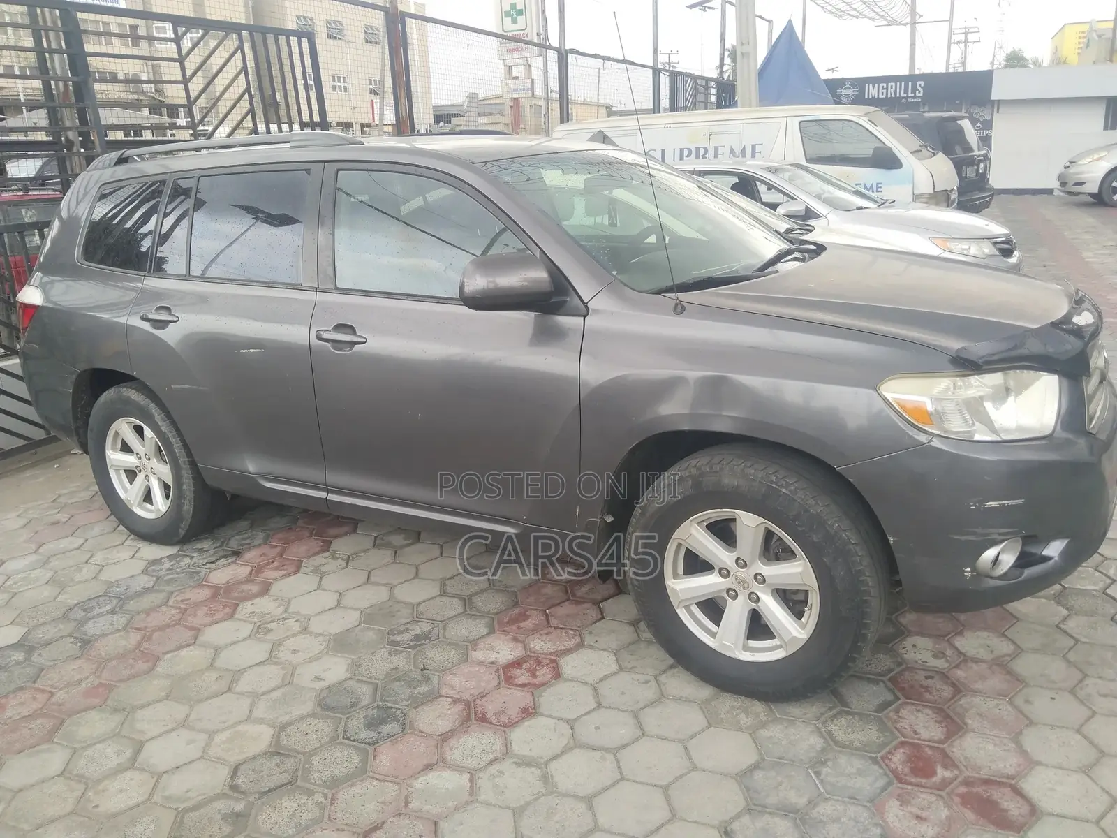 Toyota Highlander 2010 Gray