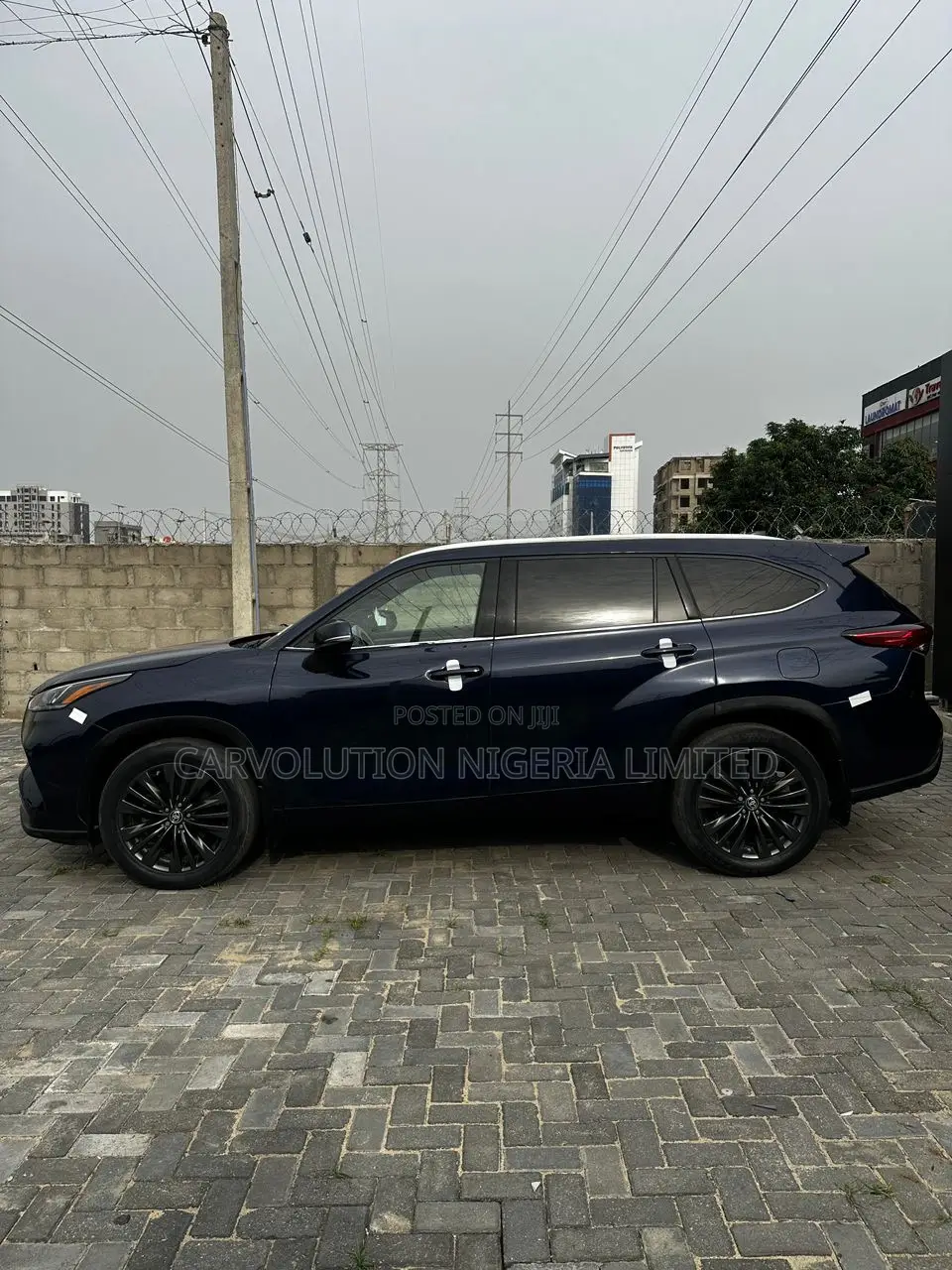 Toyota Highlander 2021 Blue