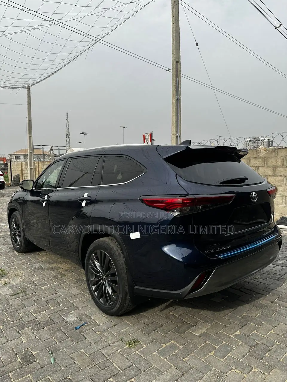 Toyota Highlander 2021 Blue