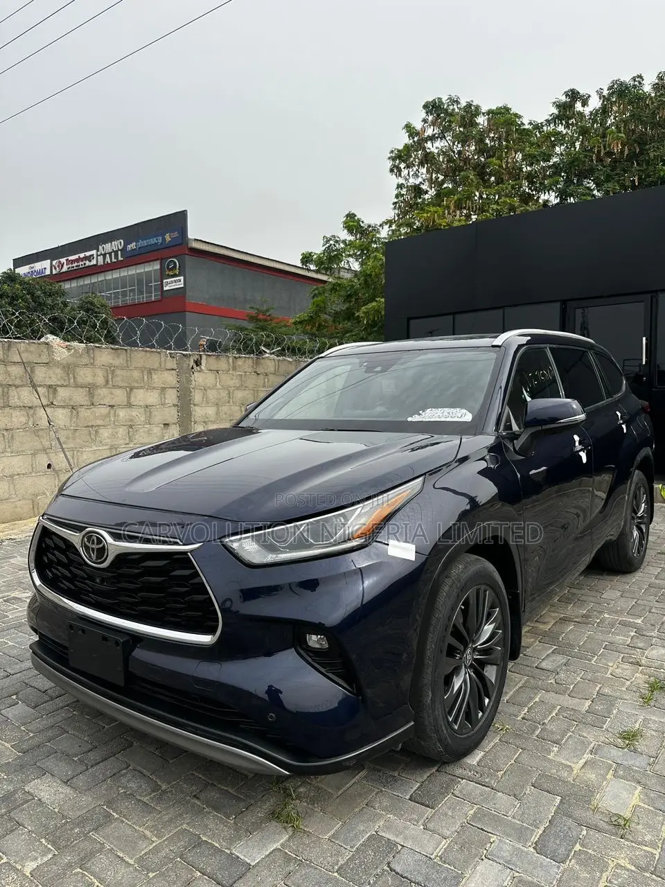 Toyota Highlander 2021 Blue