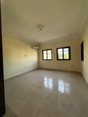 3bdrm Penthouse in Lekki Phase 1 for rent