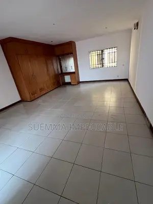 4bdrm Maisonette in Lekki Phase 1 for rent