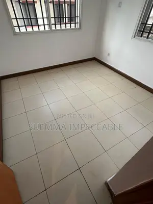 4bdrm Maisonette in Lekki Phase 1 for rent