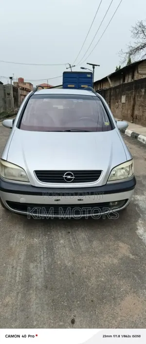 Opel Zafira 1.6 2005 Silver
