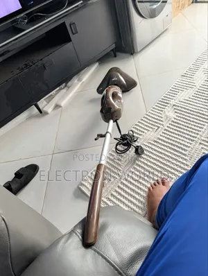 Vacuum Cleaner