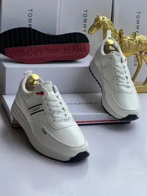 Tommy Shoes