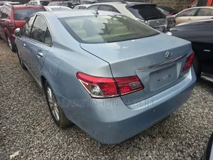 Lexus ES 2012 Blue