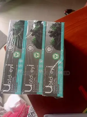 Eyi Charcoal Toothpaste