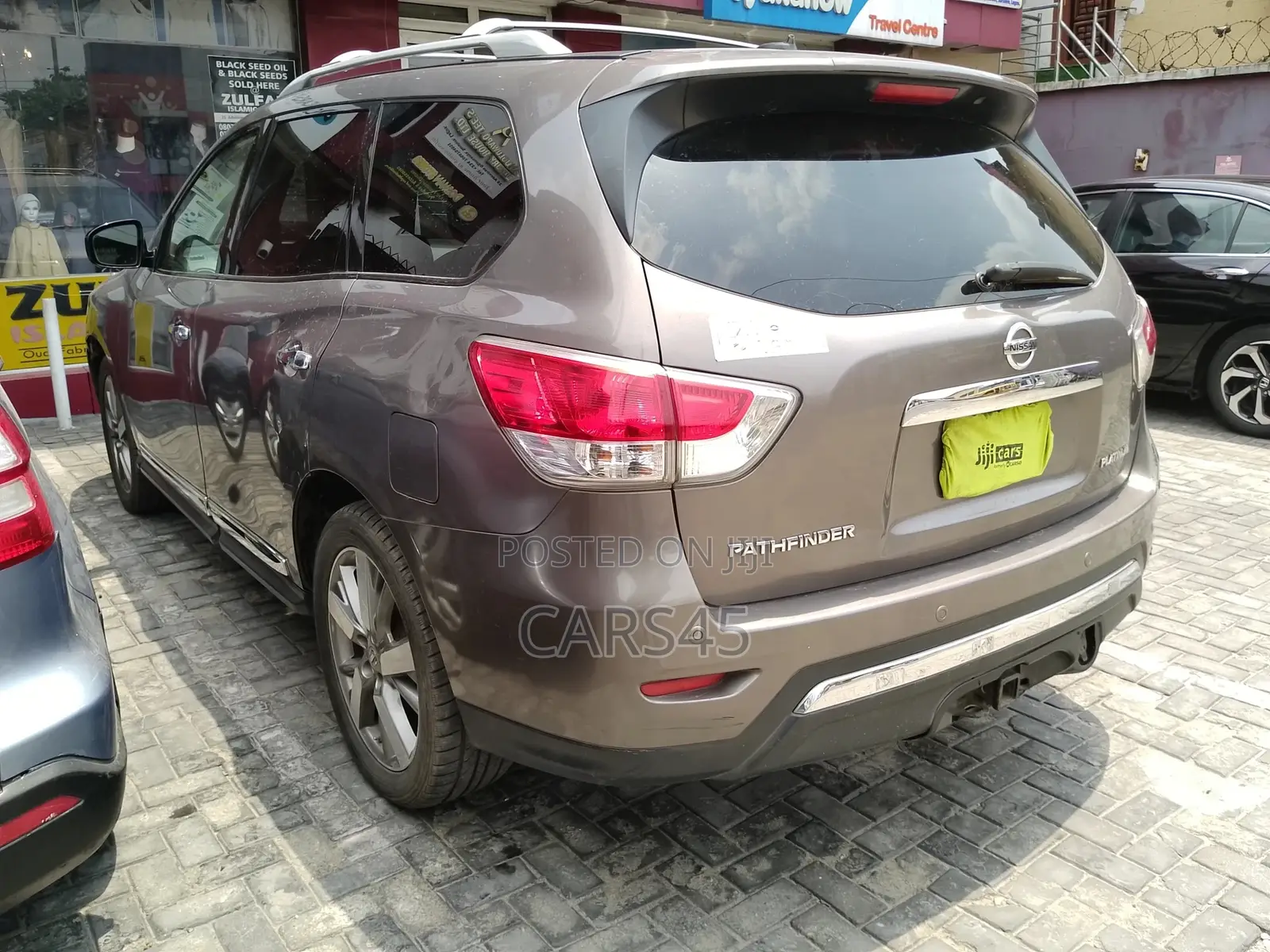 Nissan Pathfinder 2014 Gray