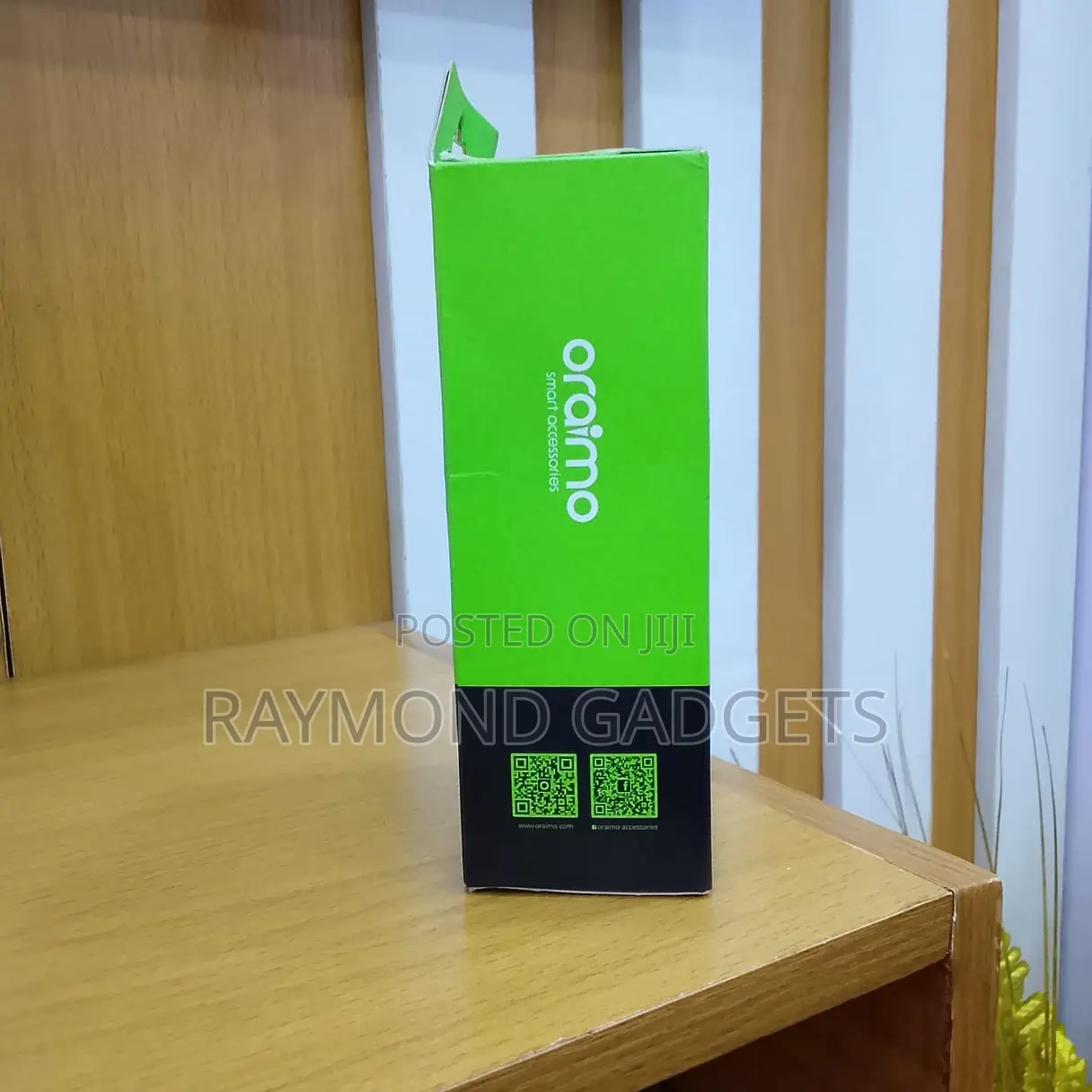 Oraimo Ocw-u83d 18w Fast Charger + Lightning Cable