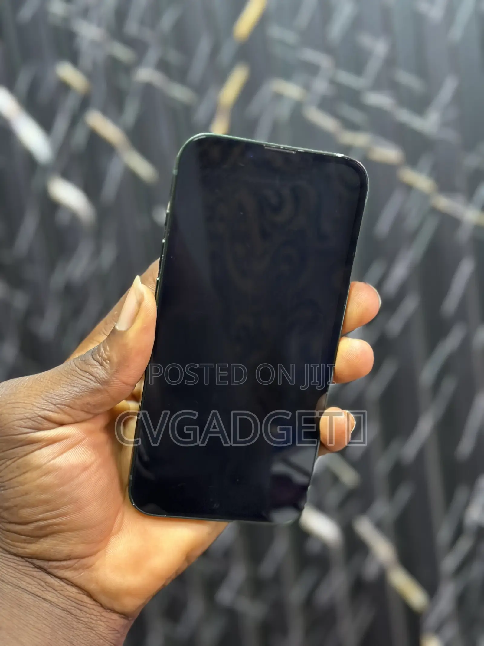 Apple iPhone 13 128 GB Green