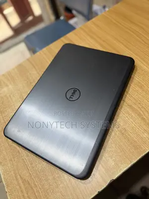 Laptop Dell Latitude 3540 4GB Intel Core i3 HDD 500GB