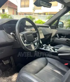 Land Rover Range Rover Vogue 2023 Blue