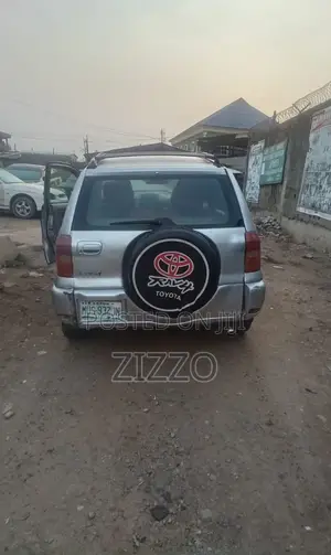 Toyota RAV4 2005 Silver