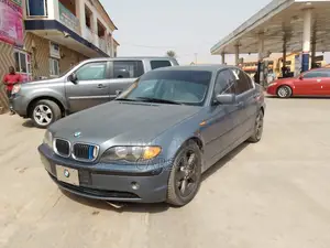 BMW 330i 2004 Blue