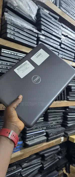 Laptop Dell Latitude 13 3380 4GB Intel Core i3 SSD 128GB