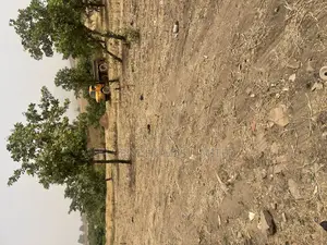 250sqm of Estate Plot for 4 Bedrm Terrace Duplex for Sale in Karsana