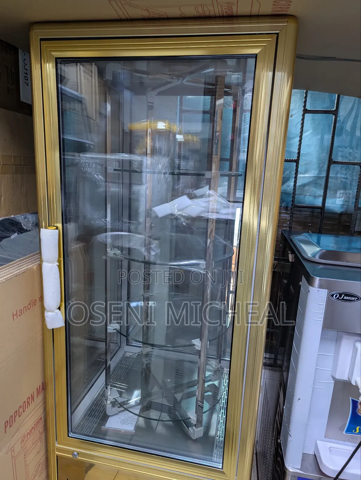 Cake  Display Stand