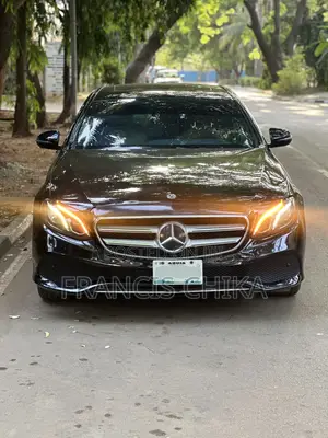 Mercedes-Benz E300 2017 Black