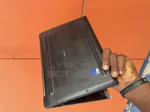 Laptop Dell Latitude 12 7280 8GB Intel Core i5 SSD 256GB