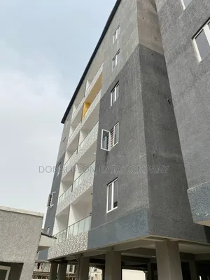 2bdrm Apartment in Lekki Phase 1 for sale