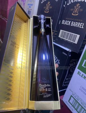 【非売品】Don Julio 1942 バンダナ（ブラック） Don Julio 1942 Tequila Añejo 750ml–In Gift Box for sale - Nazario
