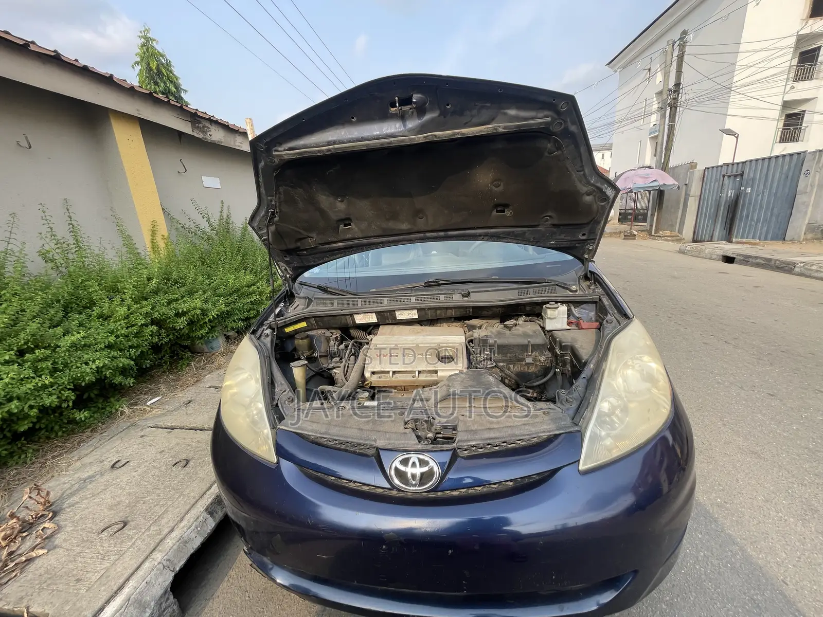 Toyota Sienna 2006 Blue
