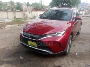 Toyota Venza 2022 Red