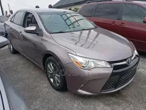 Toyota Camry 2017 Gray