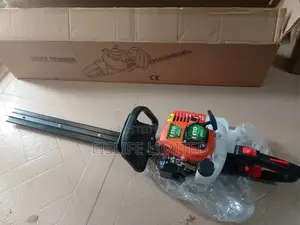 Reto Hedge Trimmer