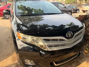 Toyota Venza 2010 Black
